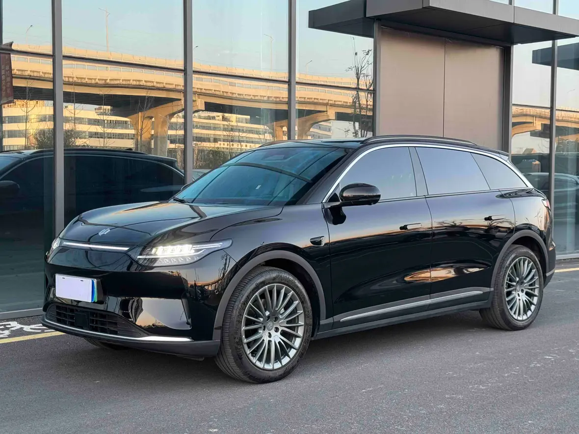 Leapmotor Zero running C11  из Китая