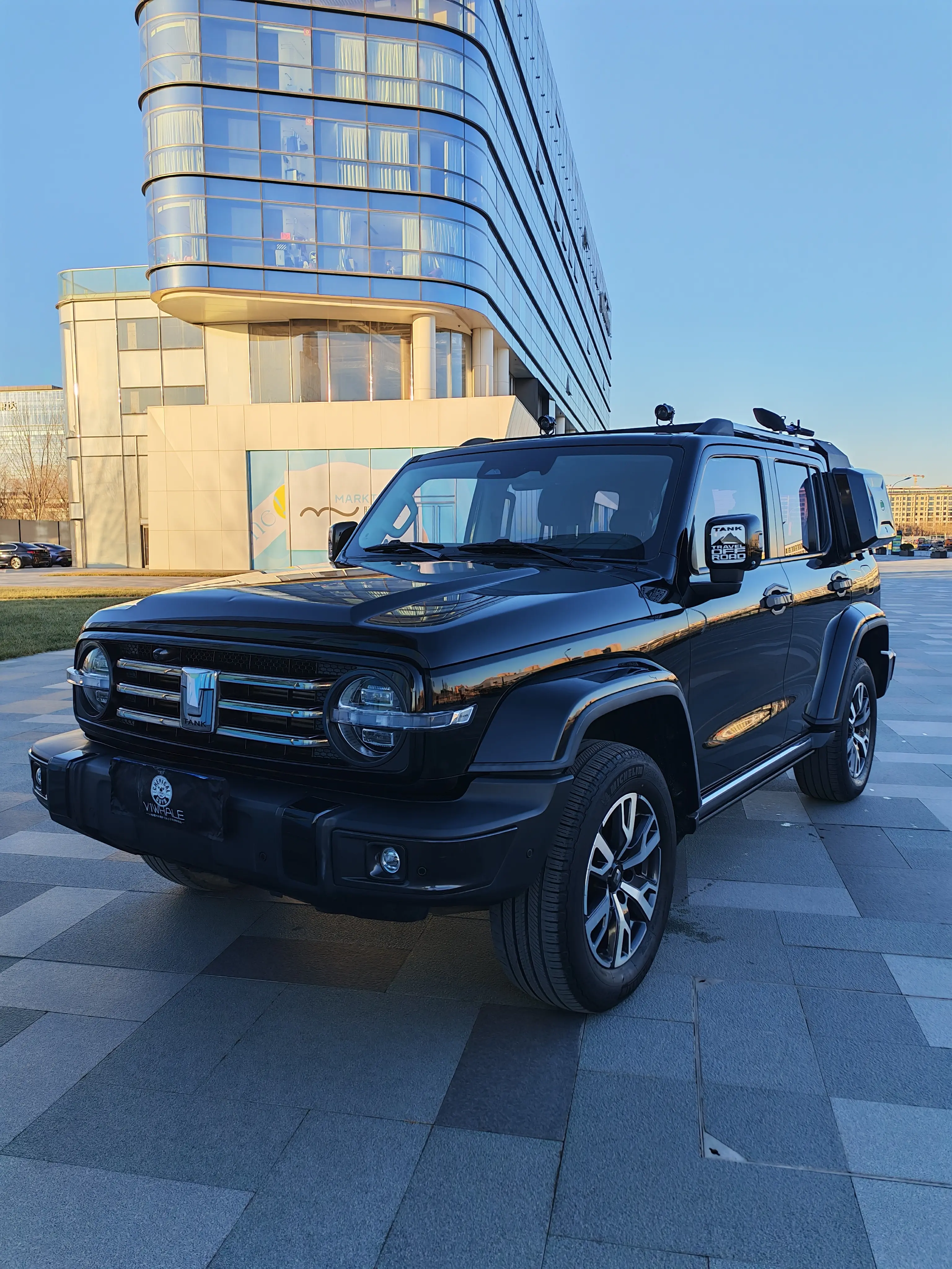 Tank 300  из Китая