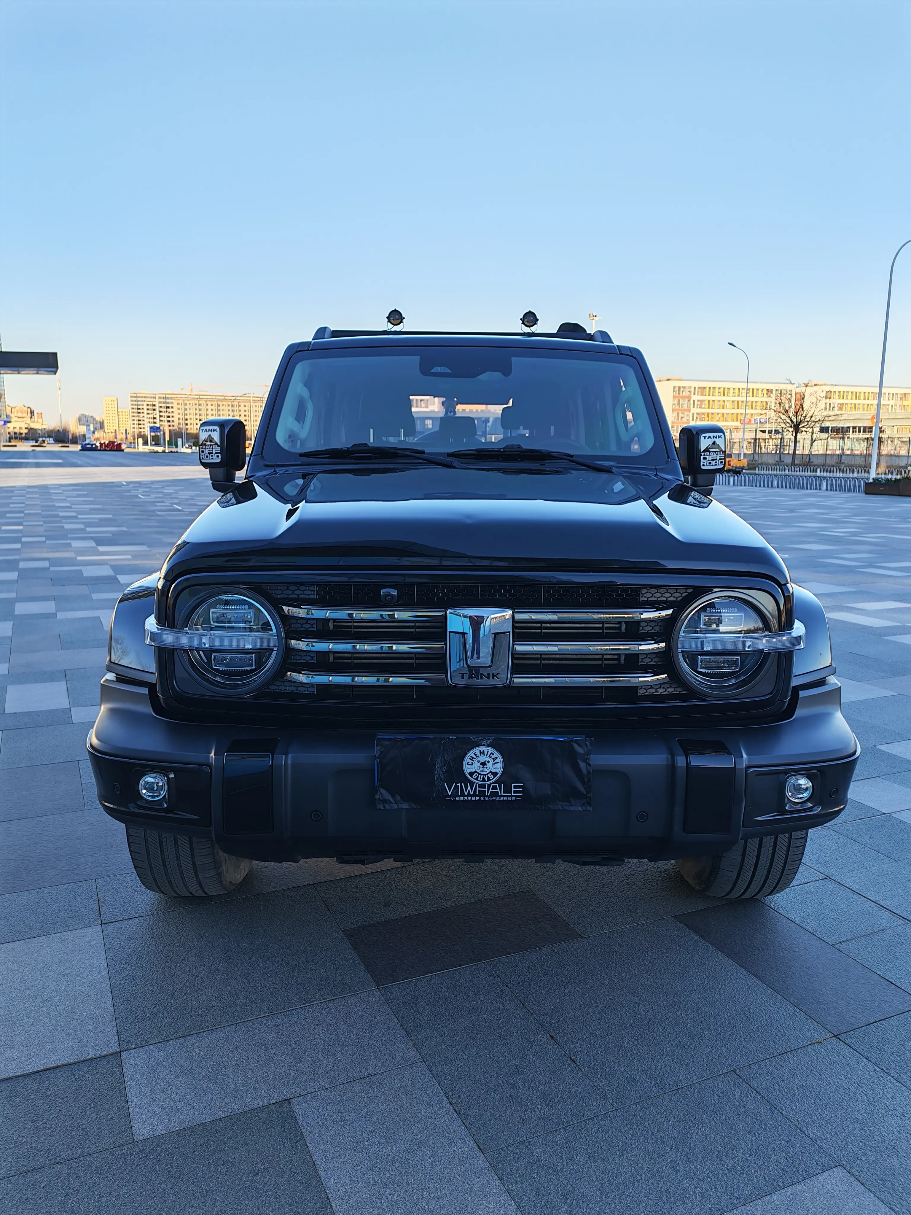 Tank 300  из Китая