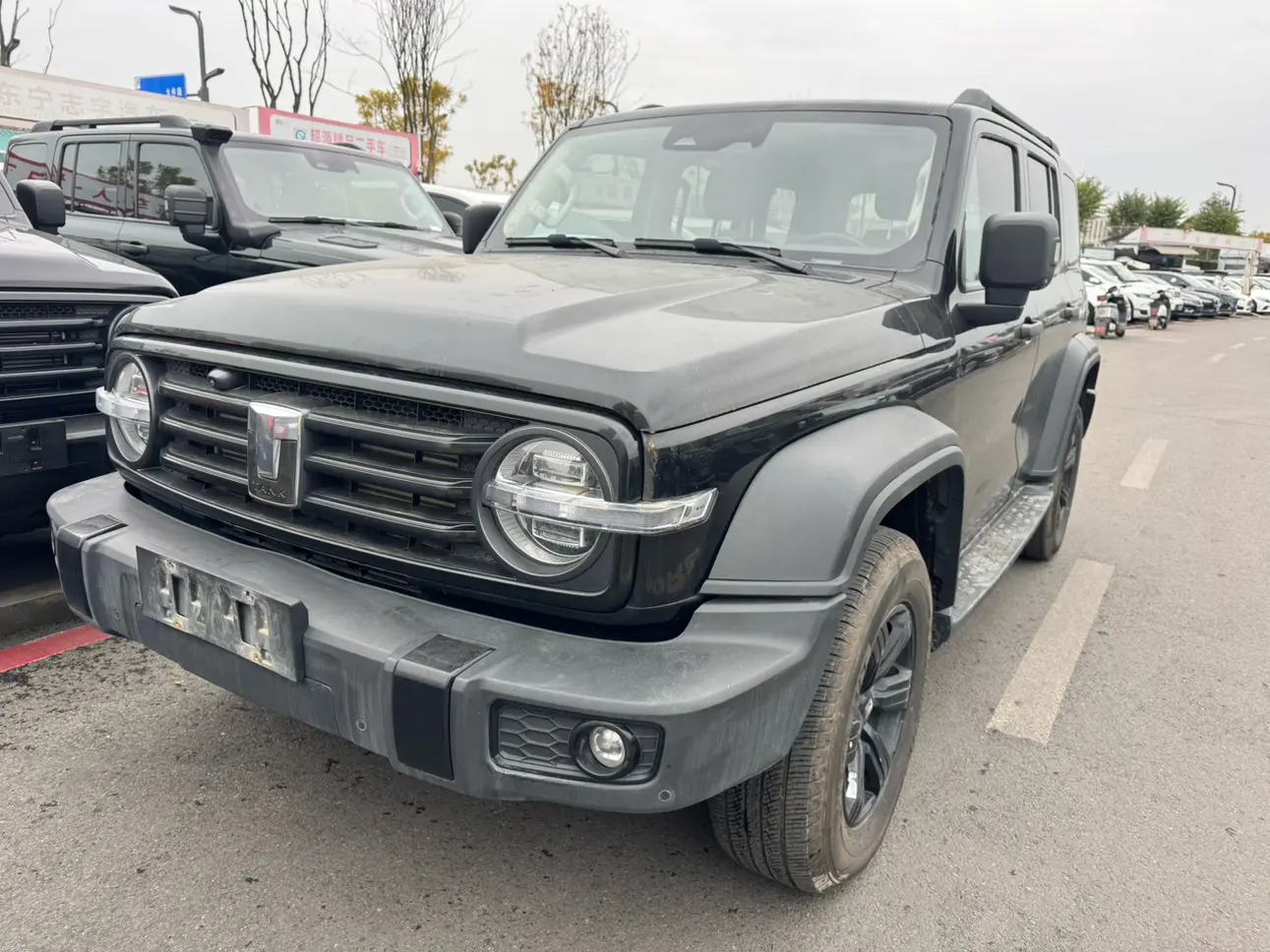 Tank 300  из Китая