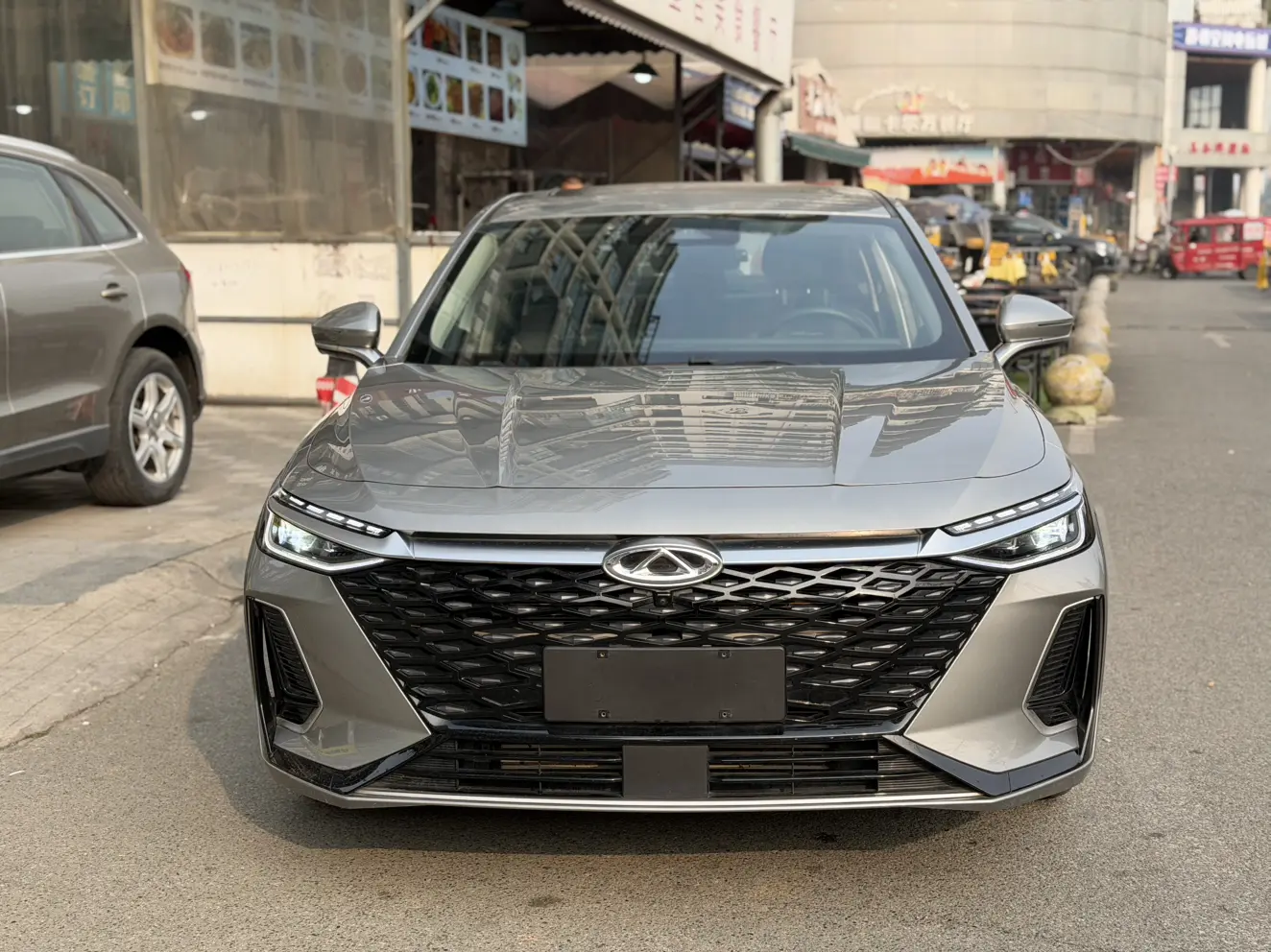 Chery Arrizo 8  из Китая