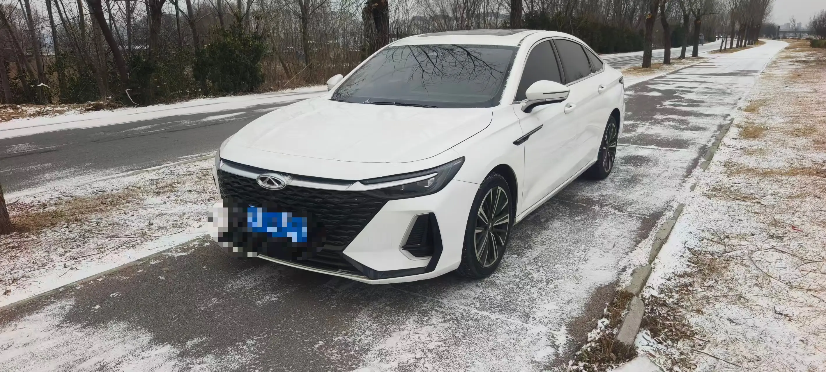 Chery Arrizo 8  из Китая