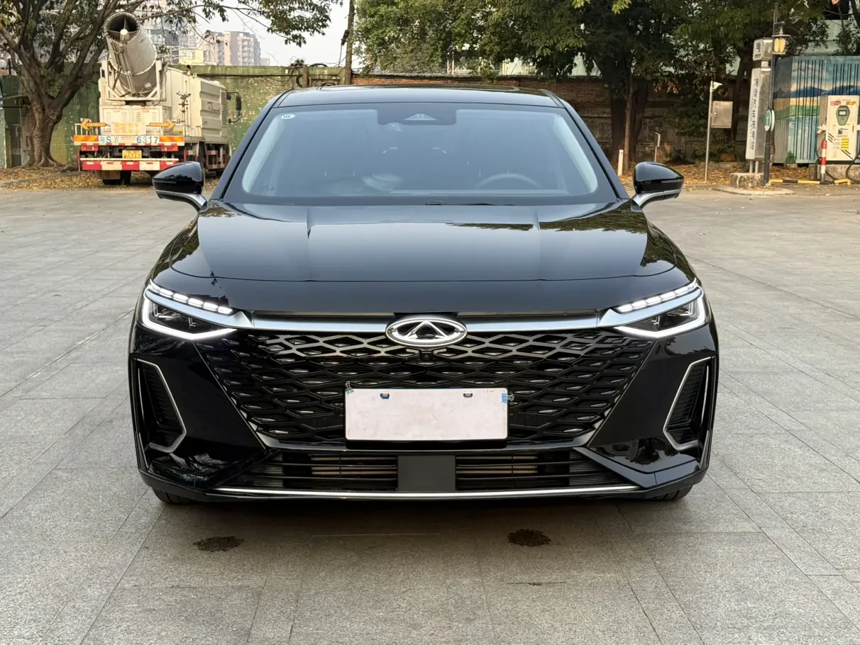 Chery Arrizo 8  из Китая