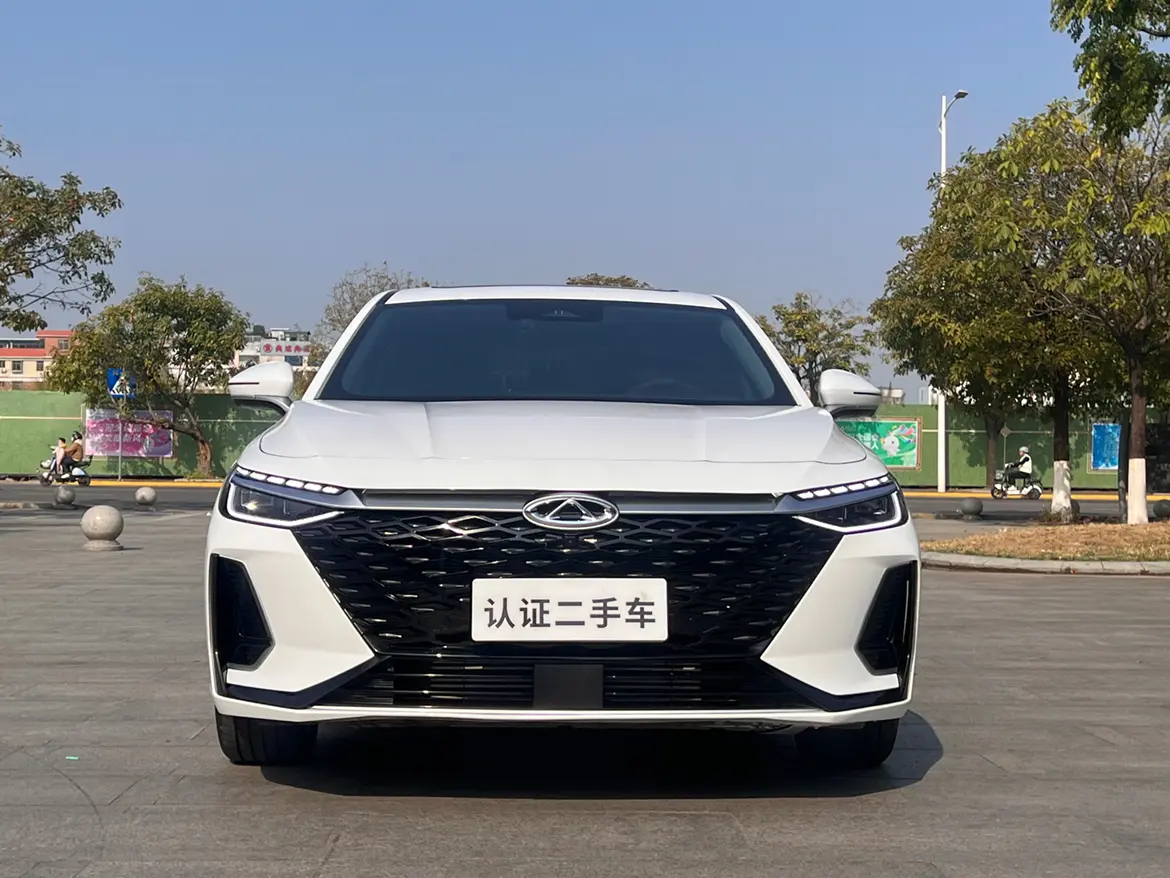 Chery Arrizo 8  из Китая