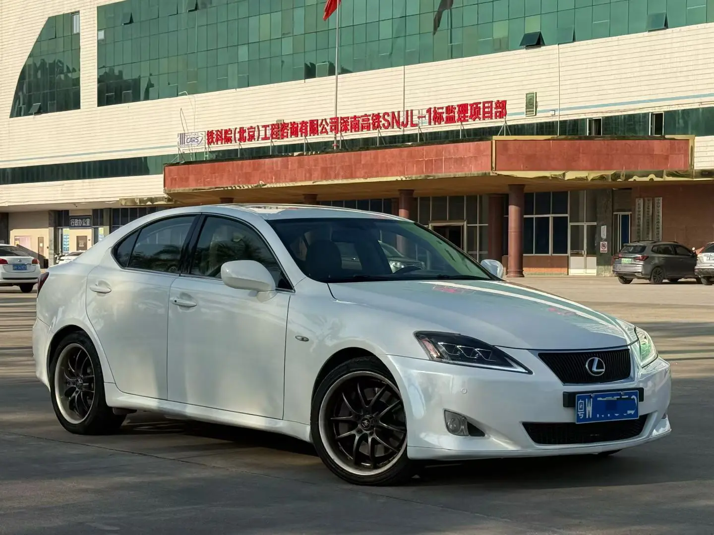 Lexus IS  из Китая