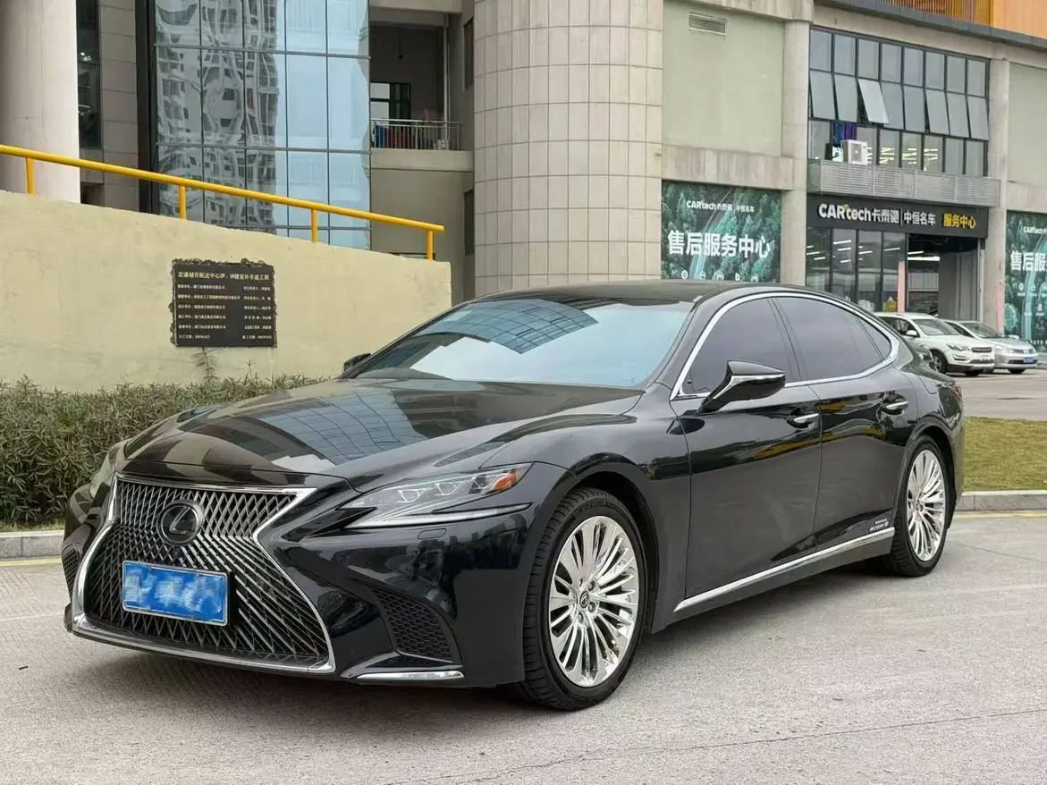 Lexus LS  из Китая