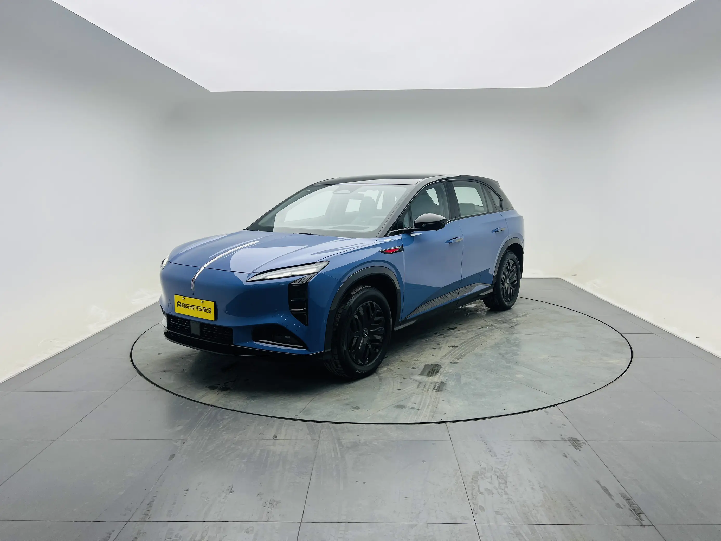 Hongqi Red Flag Tiangong 08  из Китая