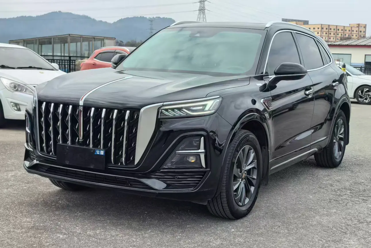 Hongqi HS5  из Китая