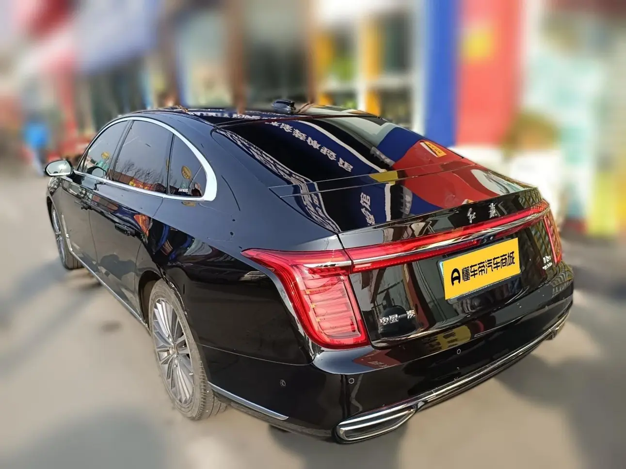 Hongqi H9  из Китая