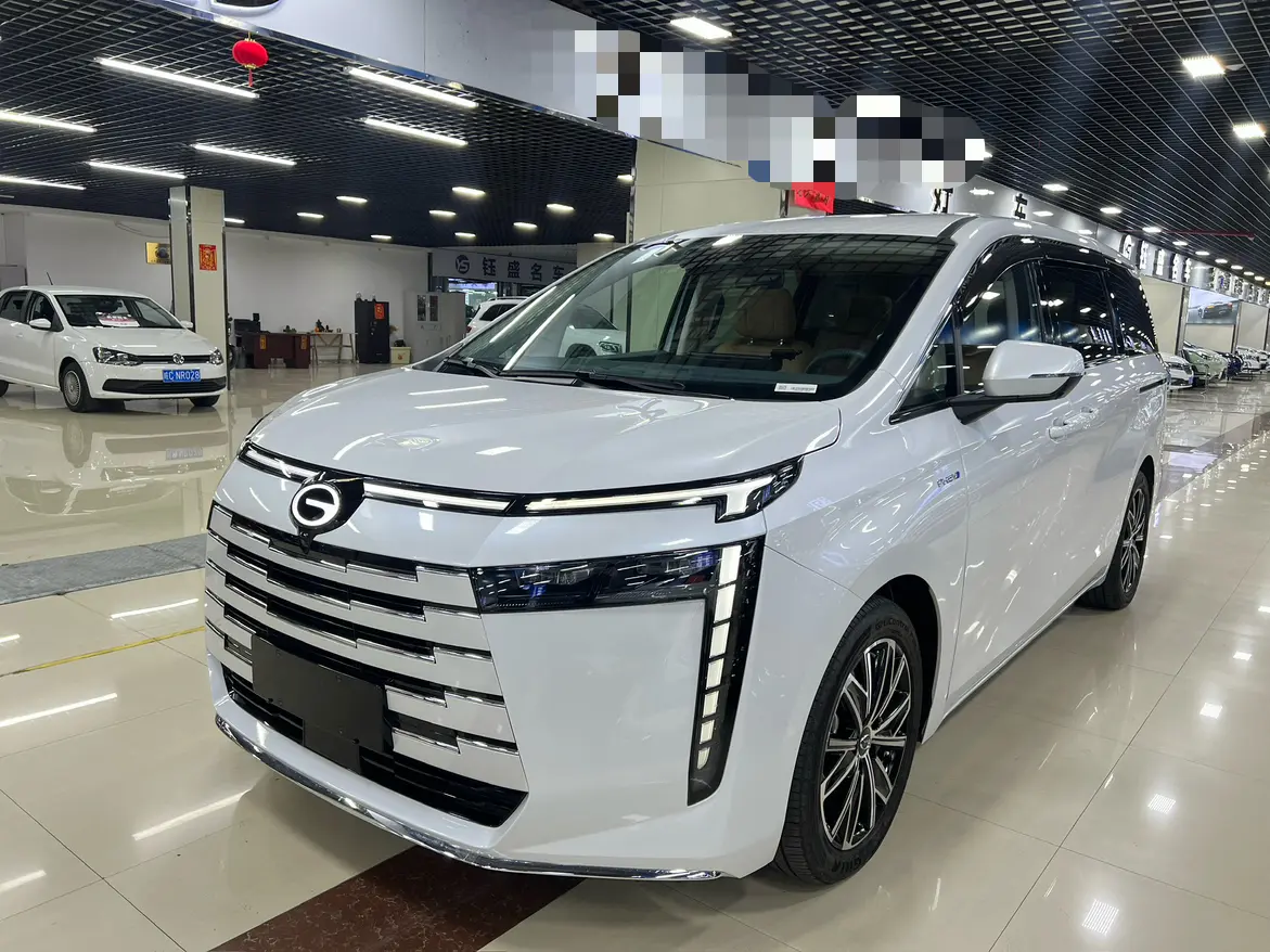 GAC Trumpchi E8 PHEV  из Китая
