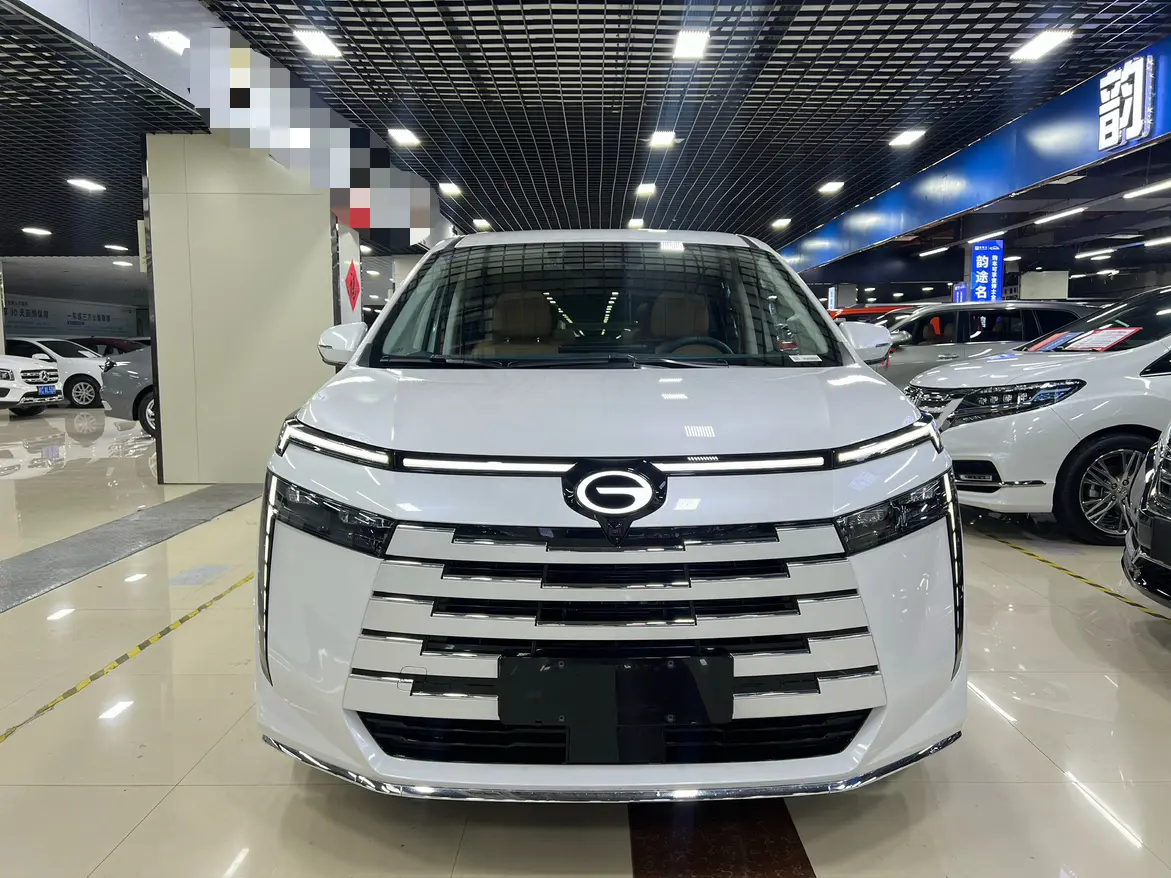 GAC Trumpchi E8 PHEV  из Китая