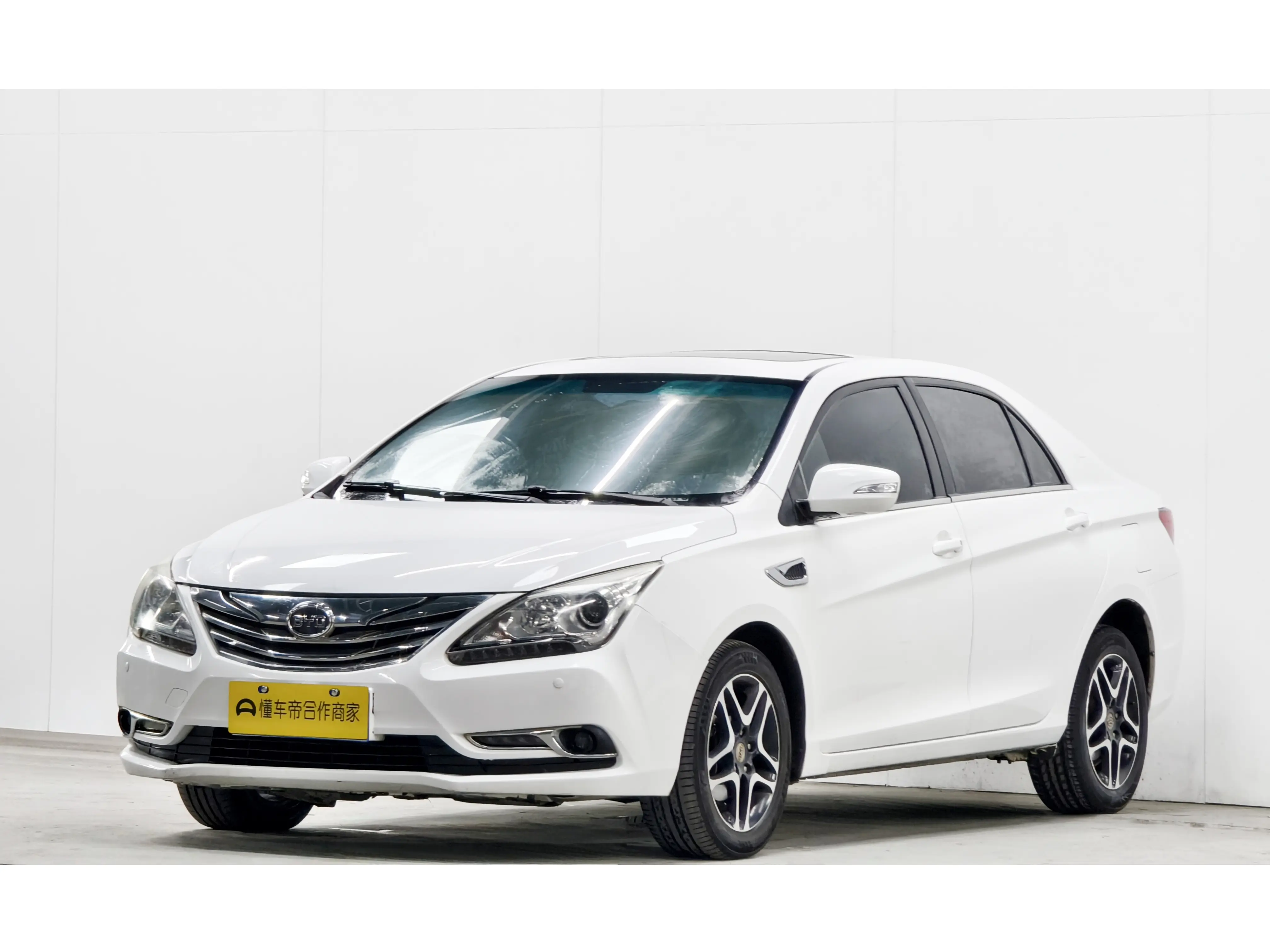 BYD G5  из Китая