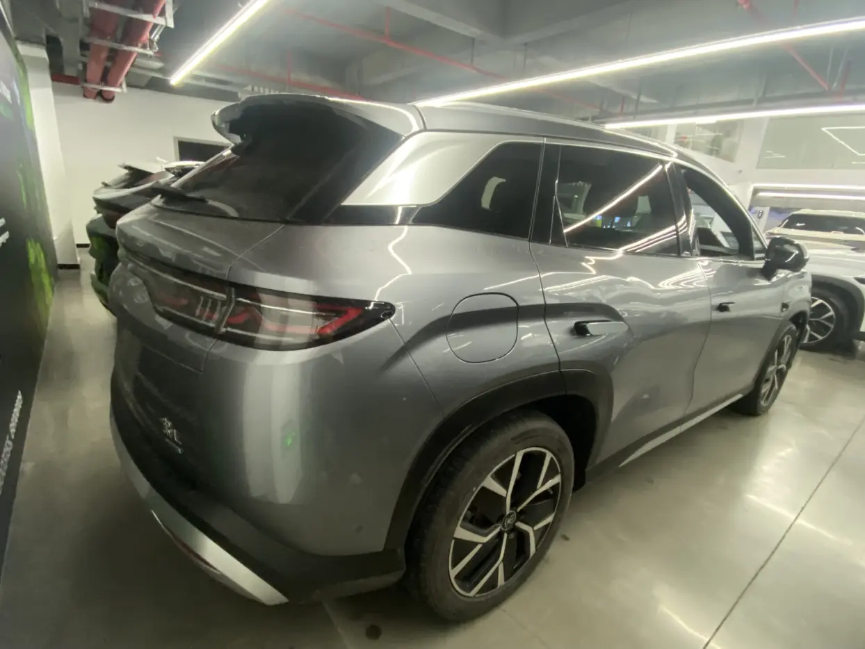 BYD Song L DM