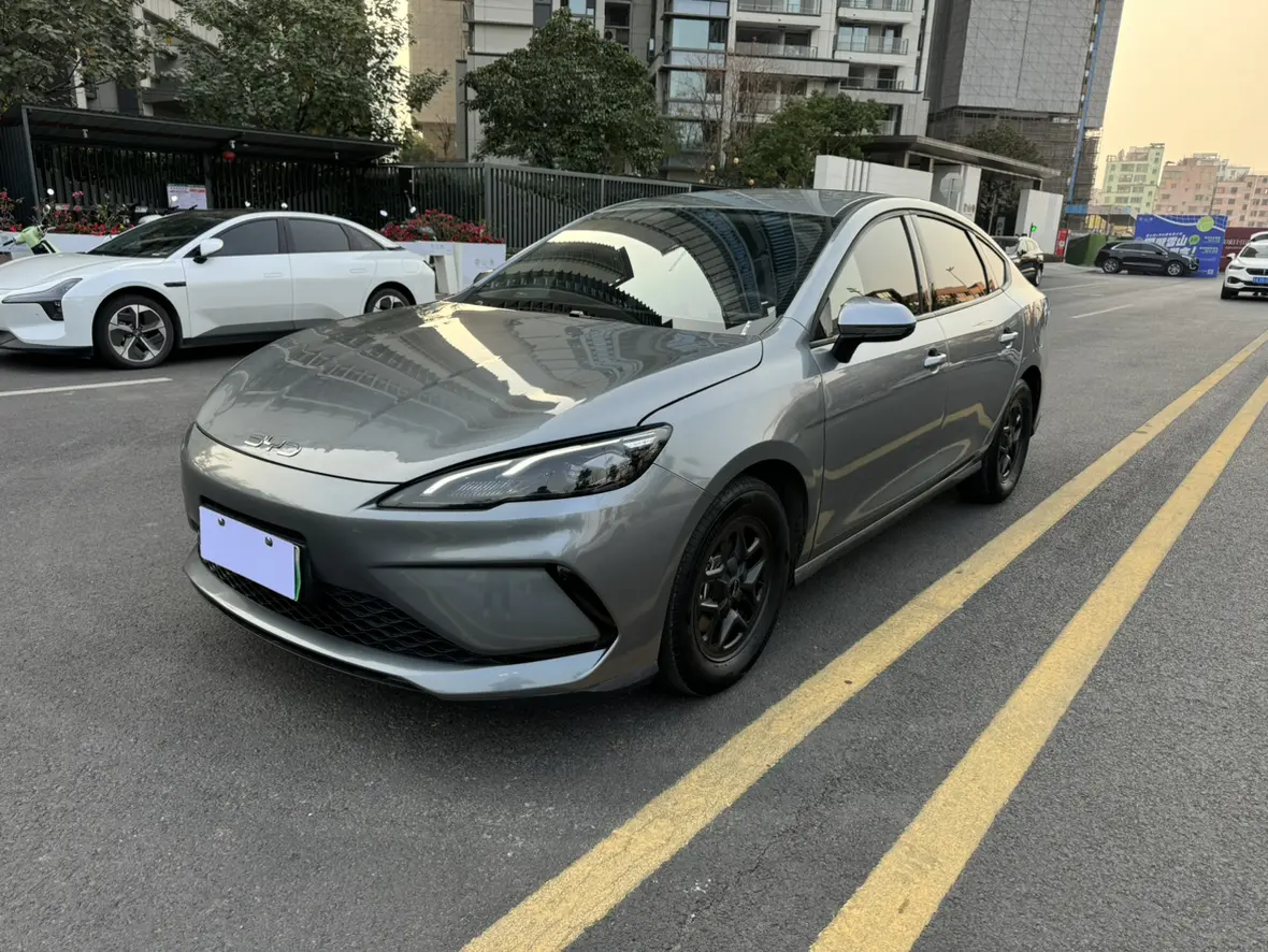 BYD Seal 05DM  из Китая