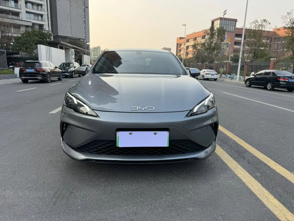 BYD Seal 05DM  из Китая