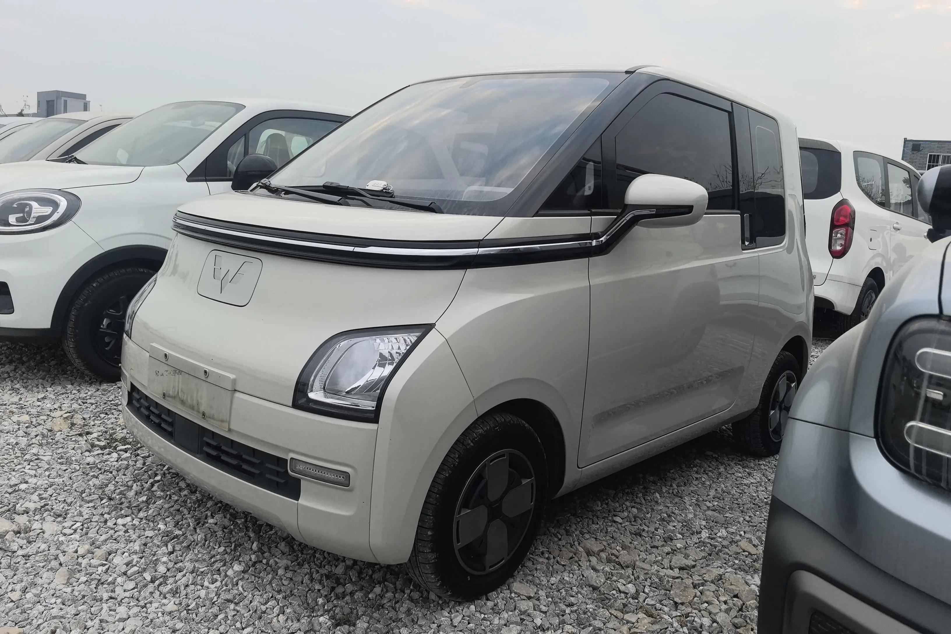 Wuling Air ev clear sky  из Китая