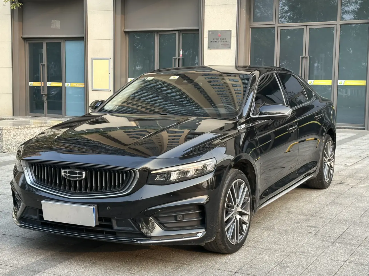 Geely Xing Rui  из Китая