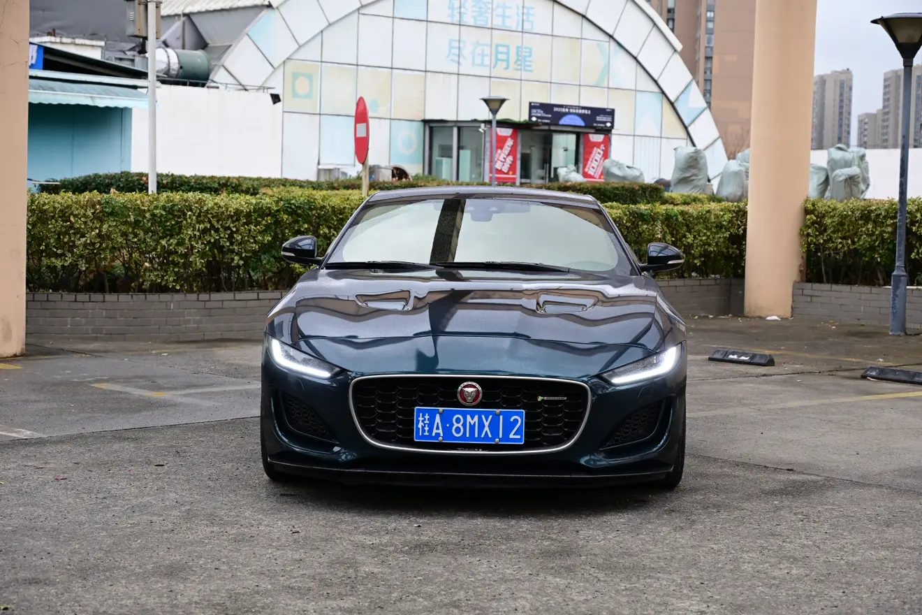 Jaguar F-TYPE  из Китая