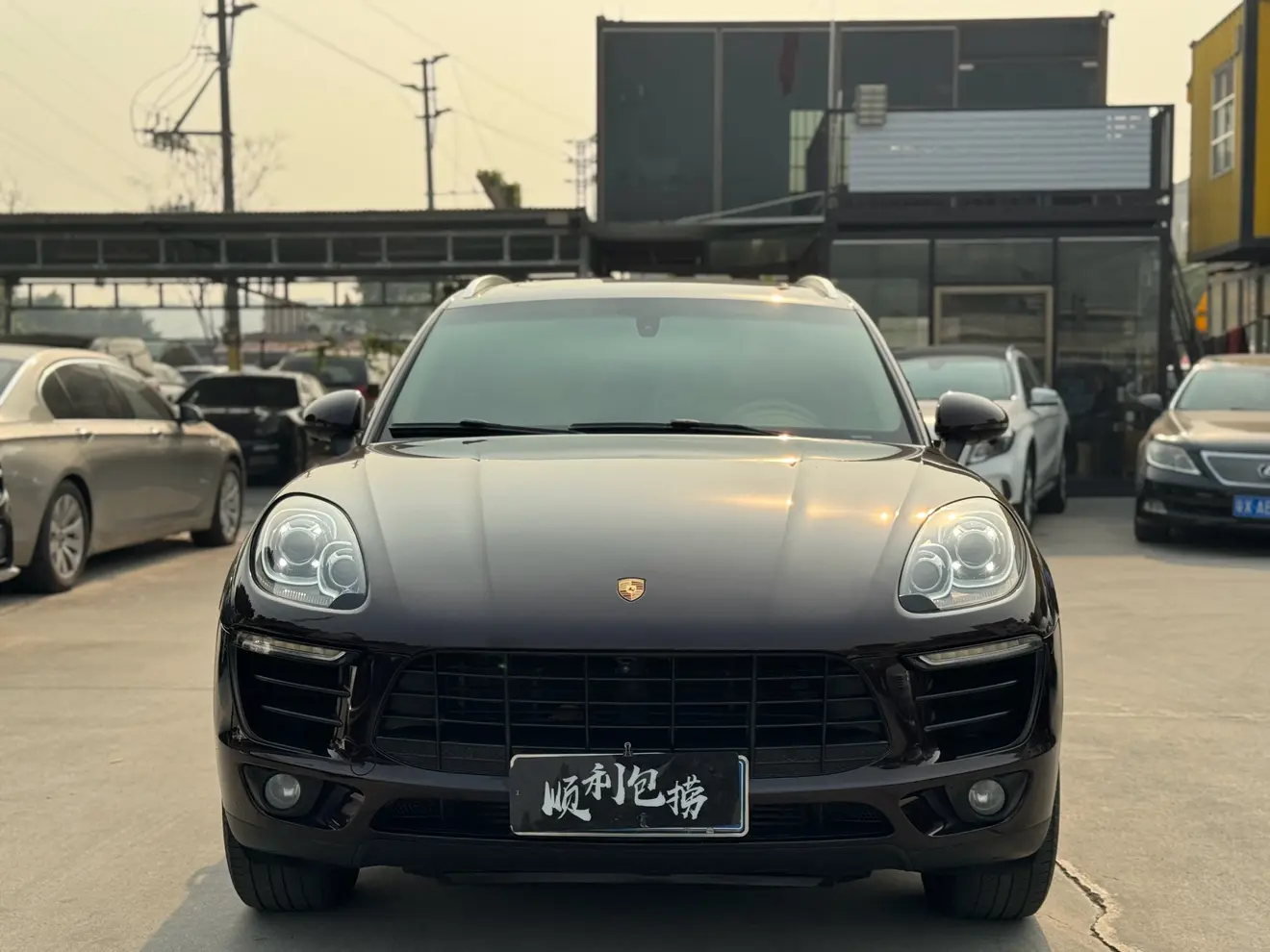 Porsche Macan  из Китая