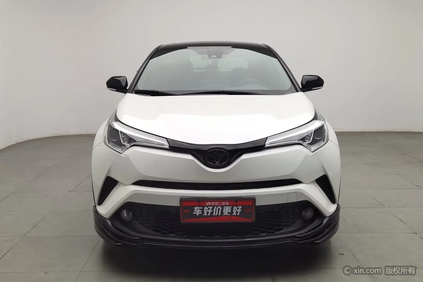 Toyota C-HR  из Китая