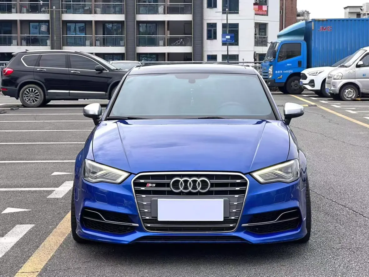 Audi S3  из Китая