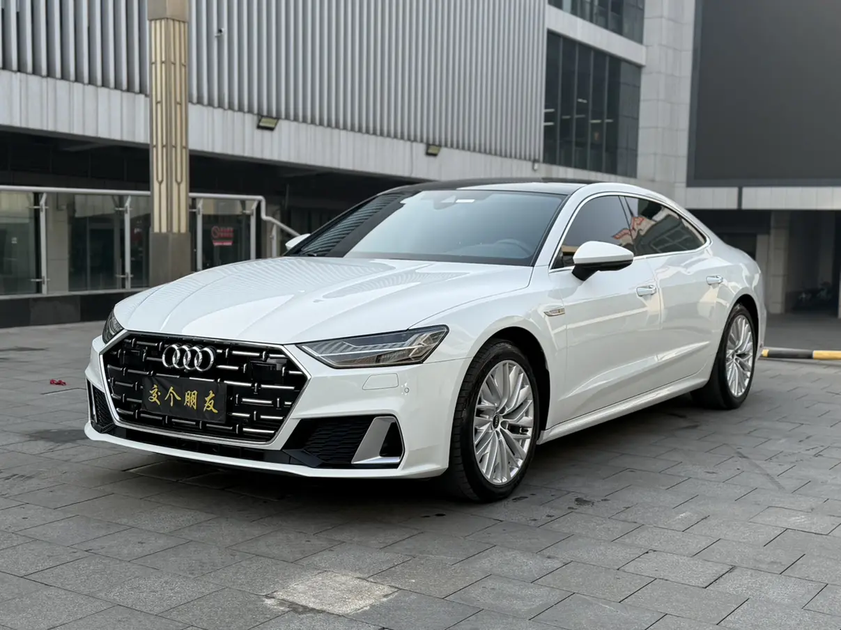 Audi A7L  из Китая