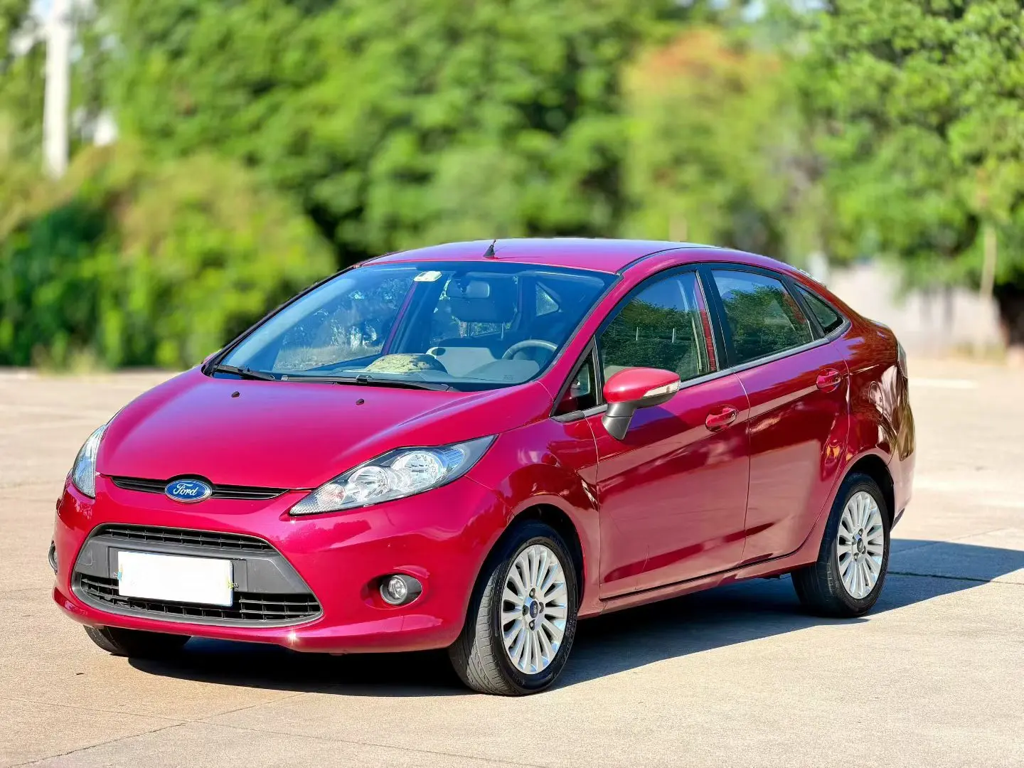 Ford Carnival  из Китая