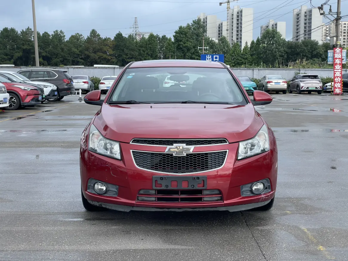 Chevrolet Monza (Cruze)  из Китая