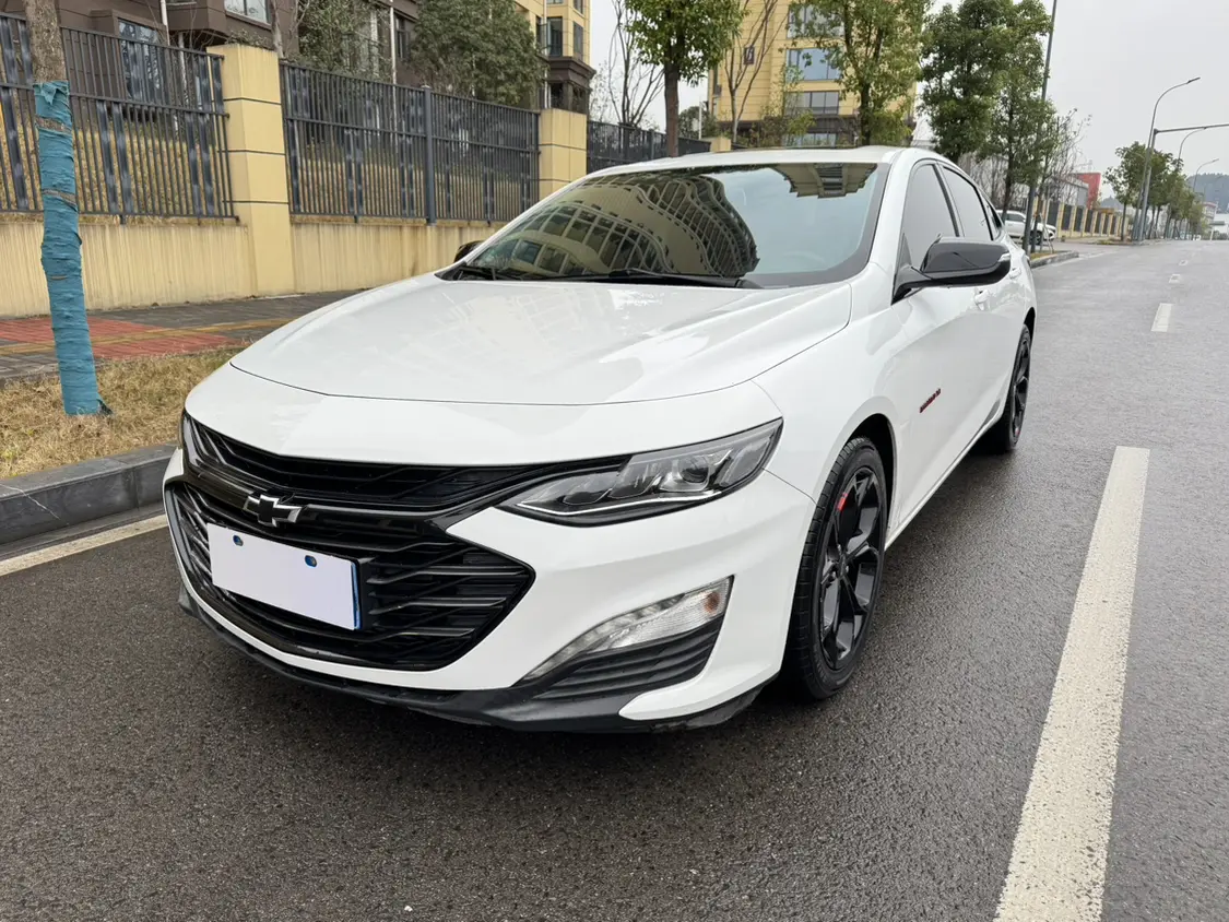 Chevrolet Malibu XL