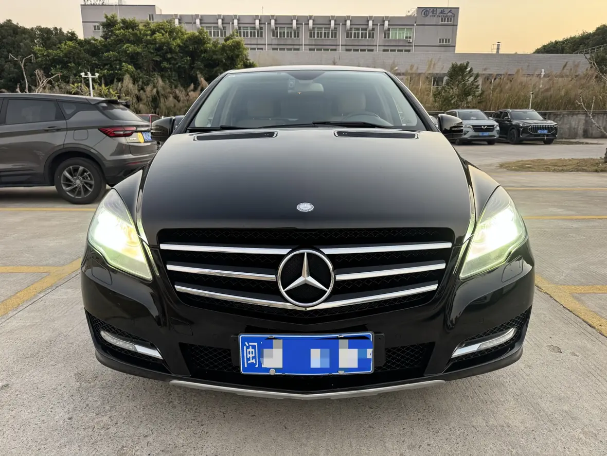 Mercedes-Benz R-Class  из Китая