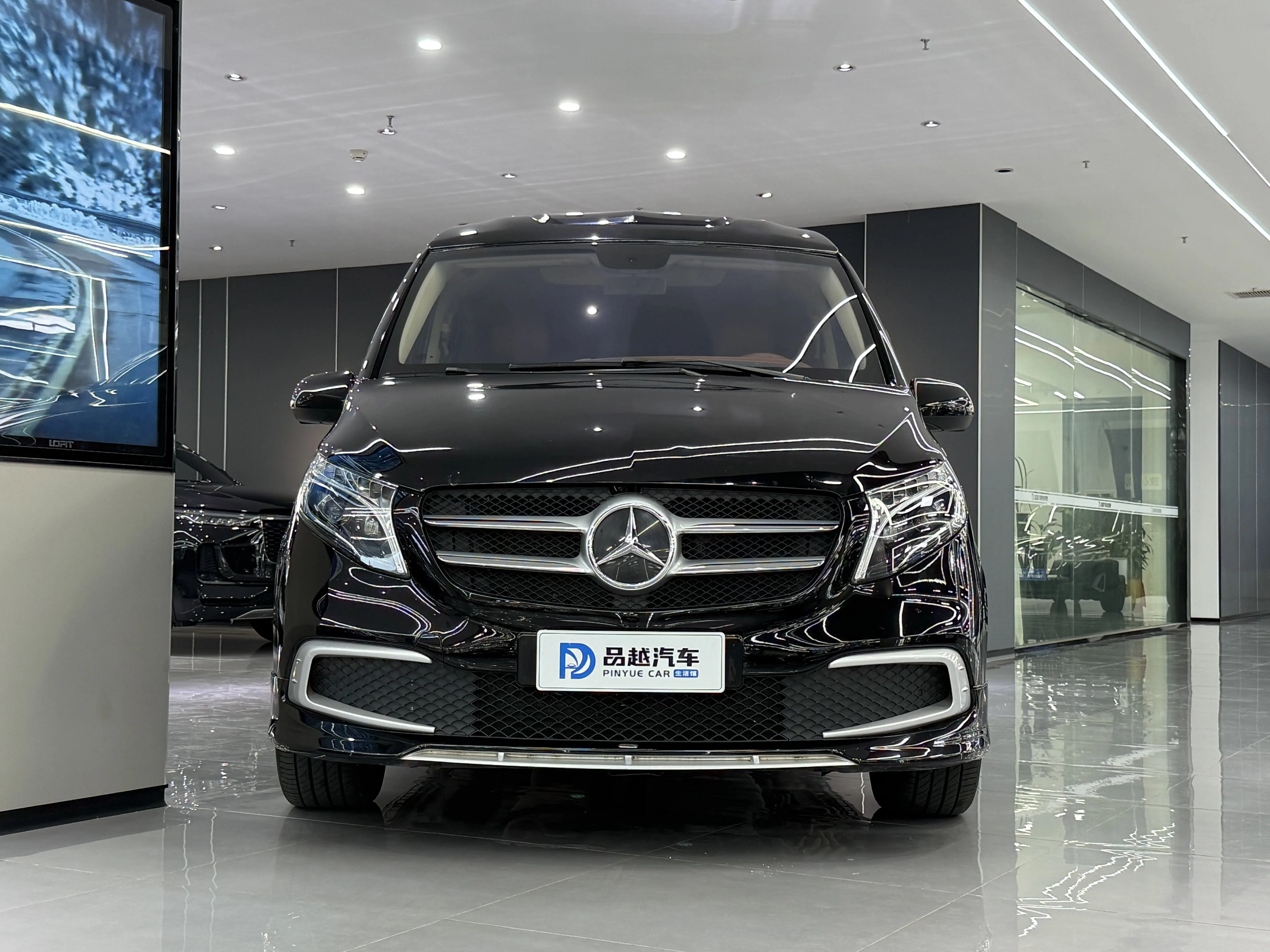 Mercedes-Benz Vito  из Китая