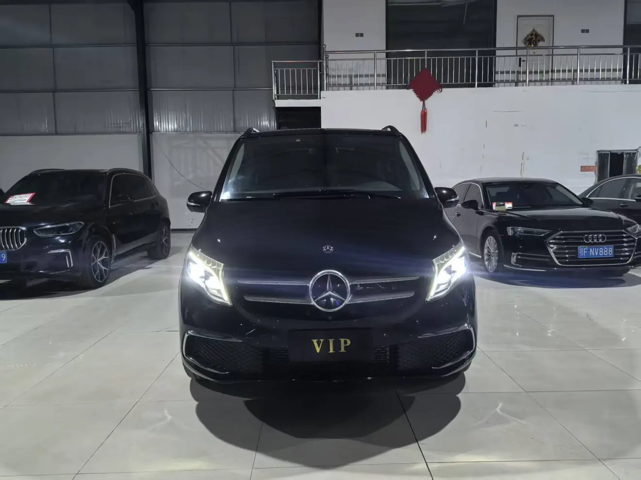 Mercedes-Benz Mercedes Benz V Class  из Китая