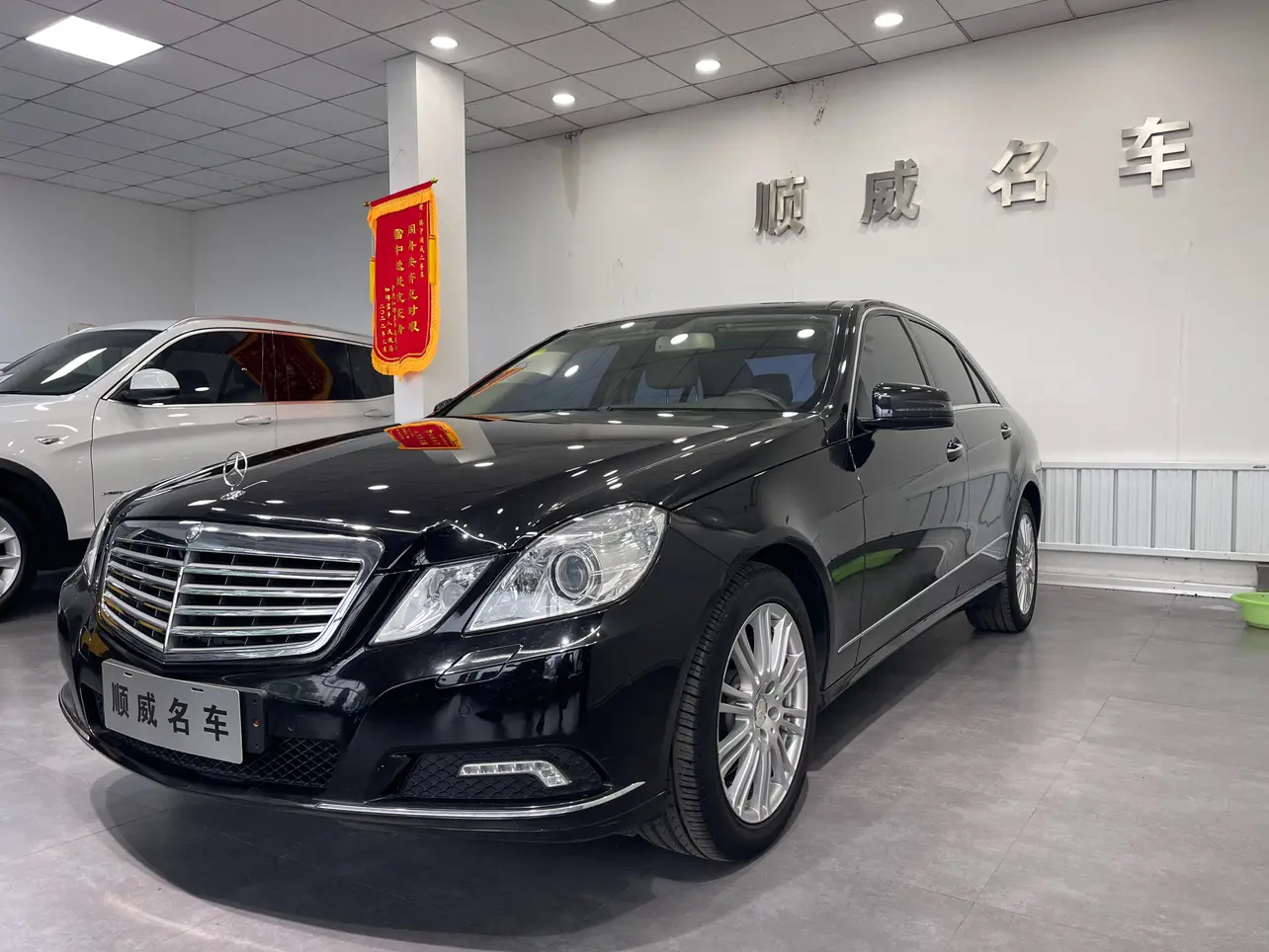 Mercedes-Benz E-Class  из Китая