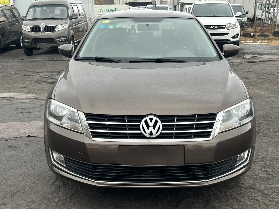 Volkswagen Langxing  из Китая