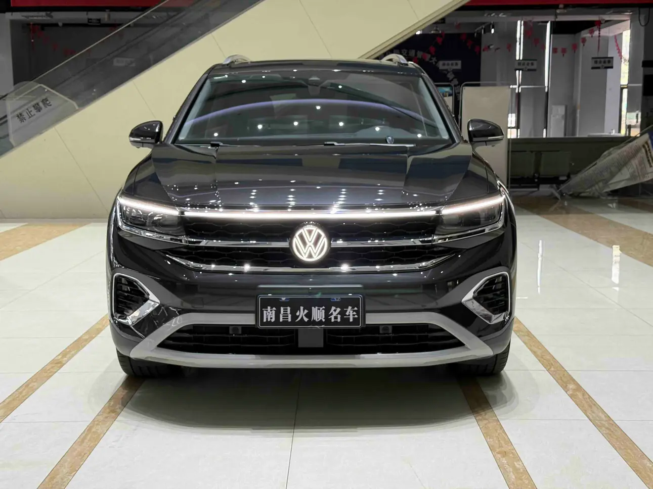 Volkswagen Talagon (Lan Jing)  из Китая