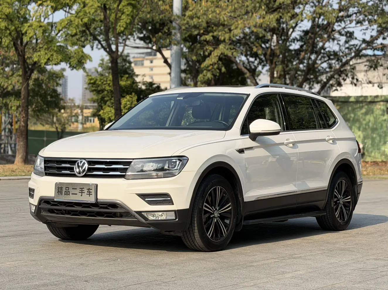 Volkswagen Tiguan L  из Китая