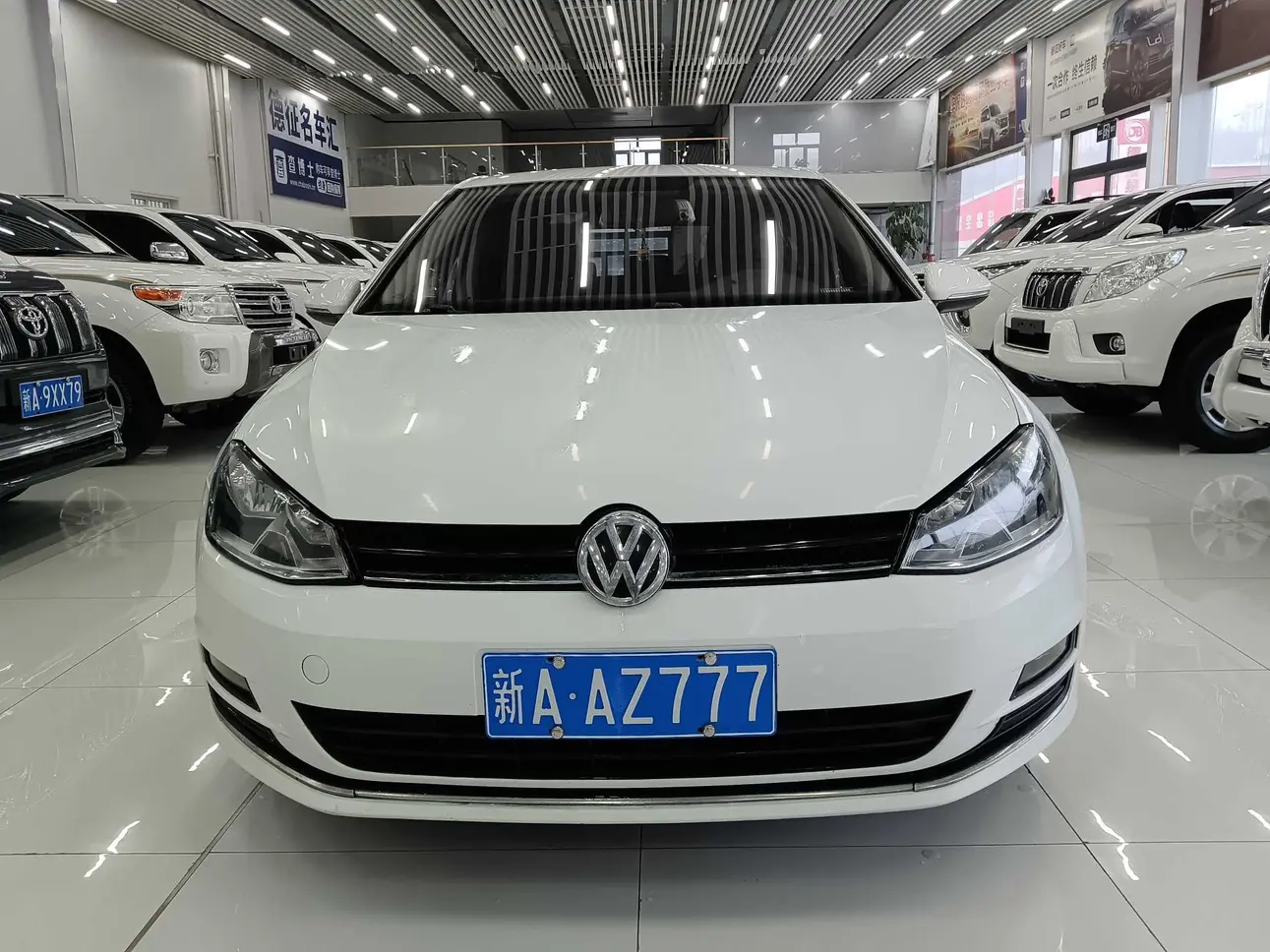 Volkswagen Golf  из Китая