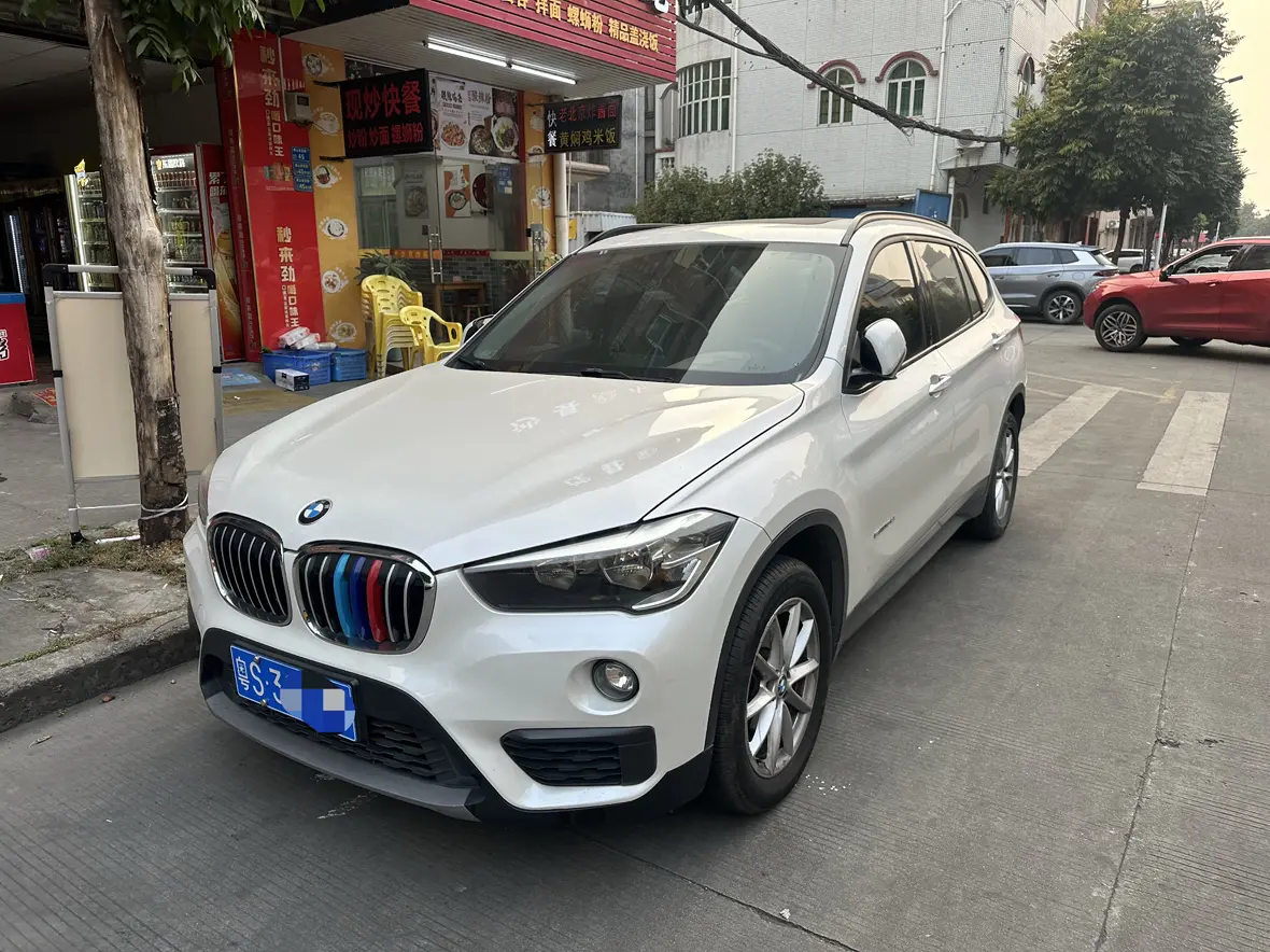 BMW X1  из Китая