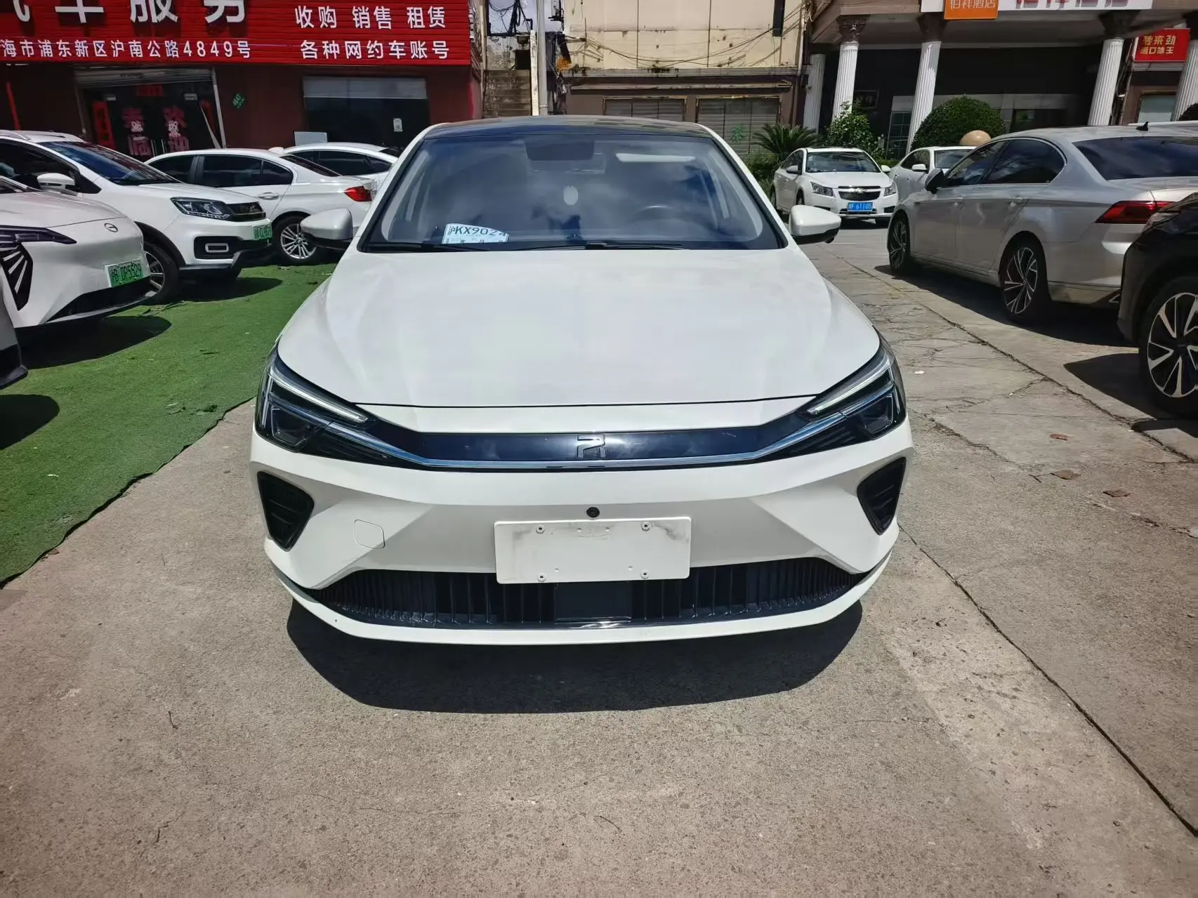 Rising Auto Feifan ER6  из Китая