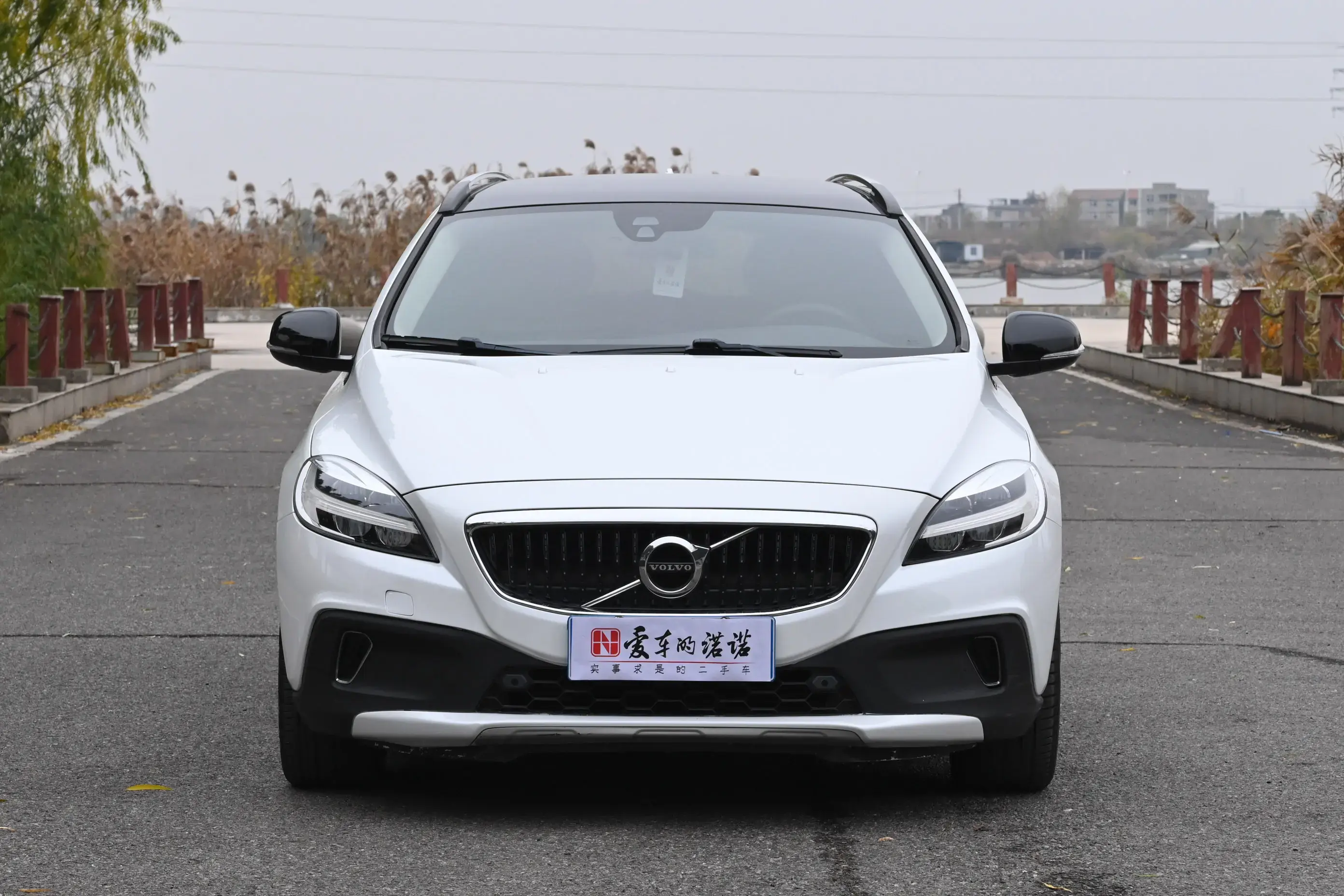 Volvo V40  из Китая