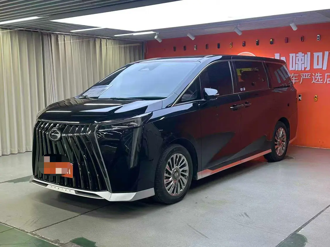 GAC Trumpchi M8  из Китая