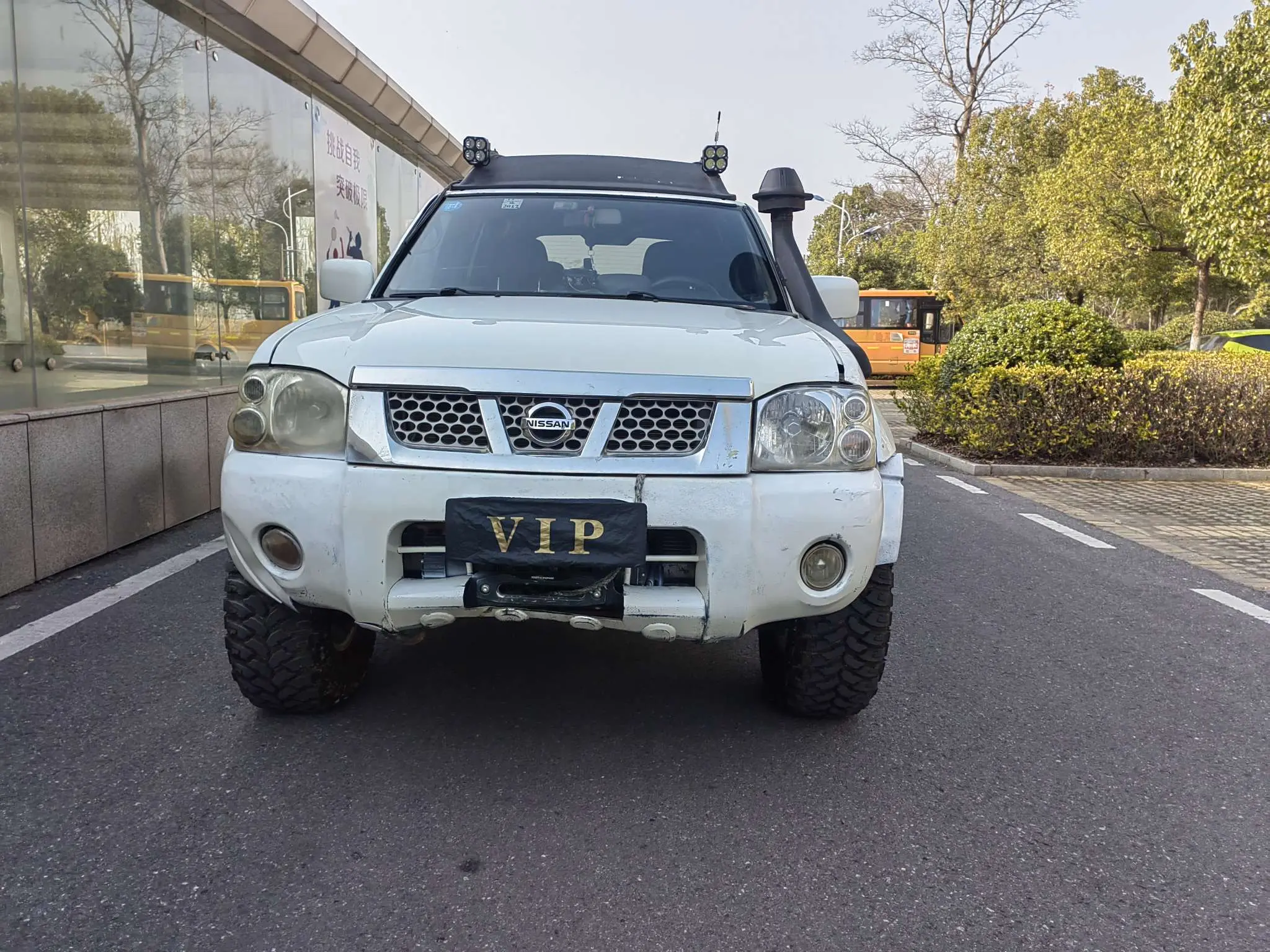 Nissan Paladin  из Китая