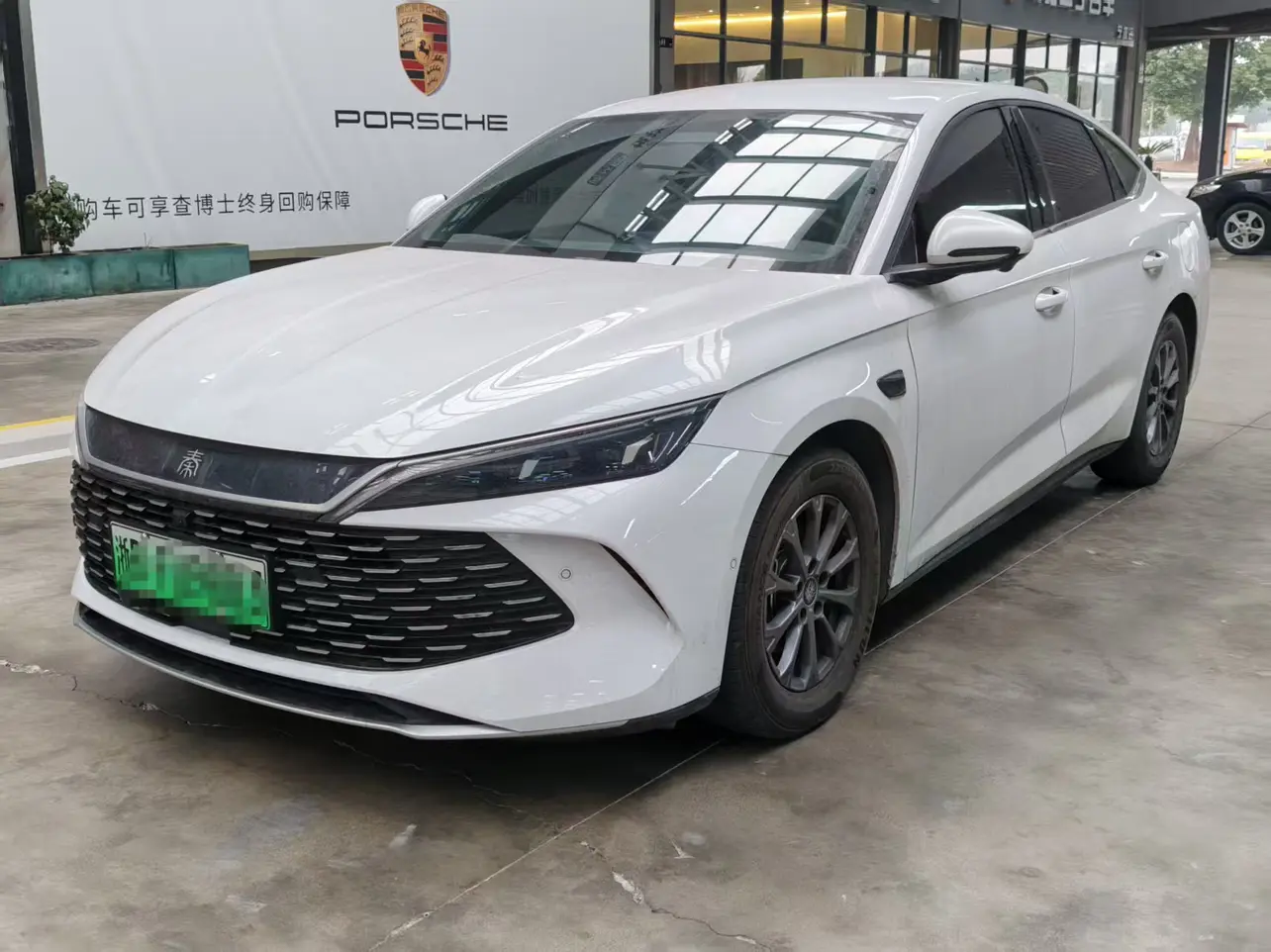 BYD Qin L DM  из Китая