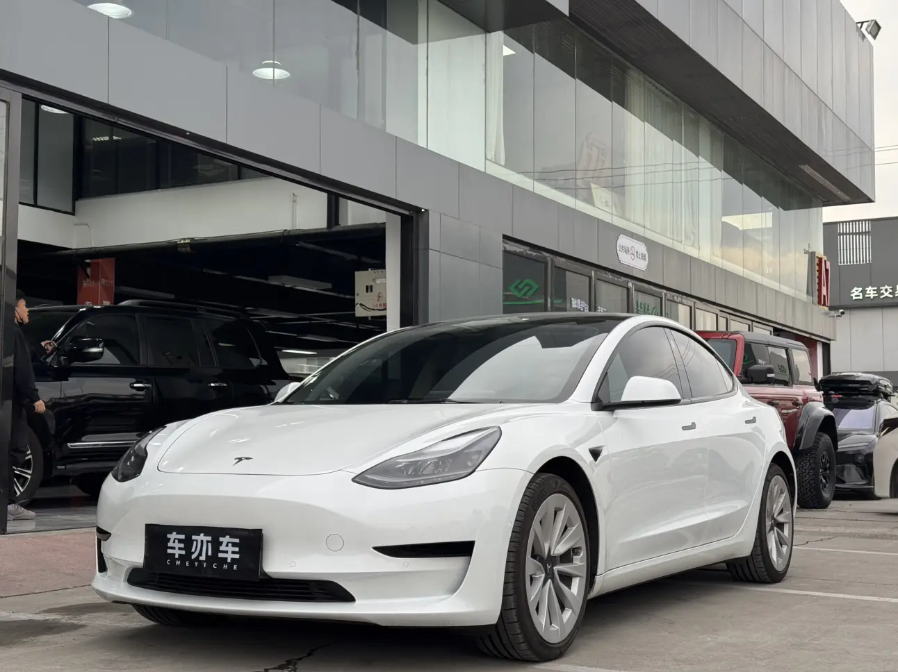 Tesla Model 3  из Китая