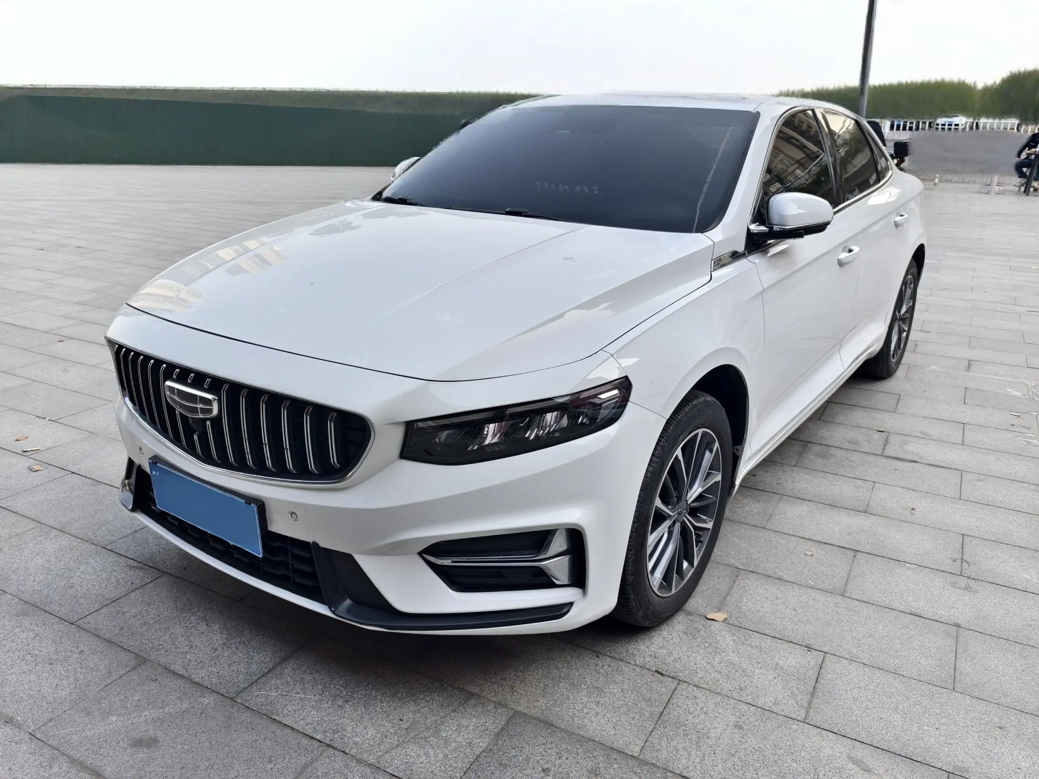 Geely Xing Rui  из Китая