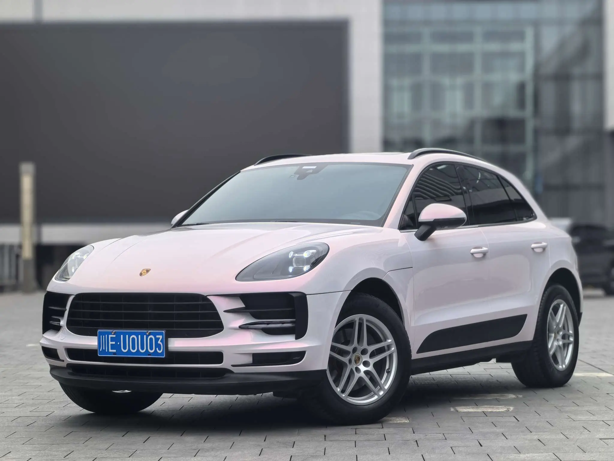 Porsche Macan  из Китая