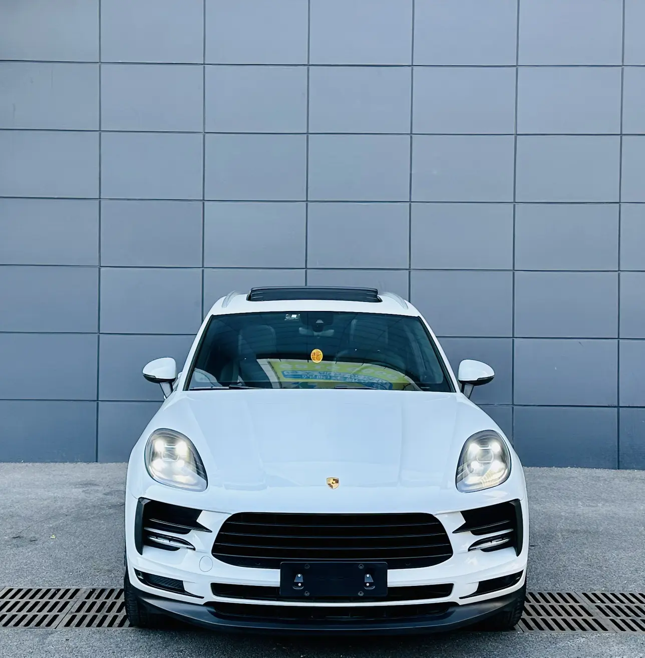 Porsche Macan  из Китая