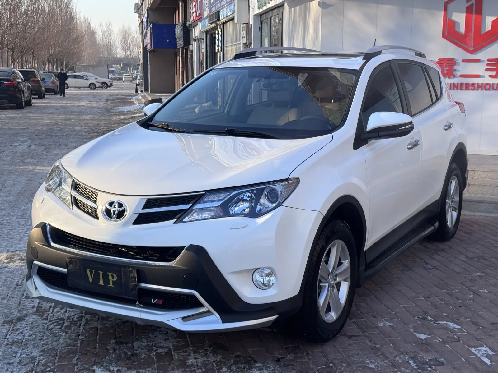 Toyota RAV4  из Китая