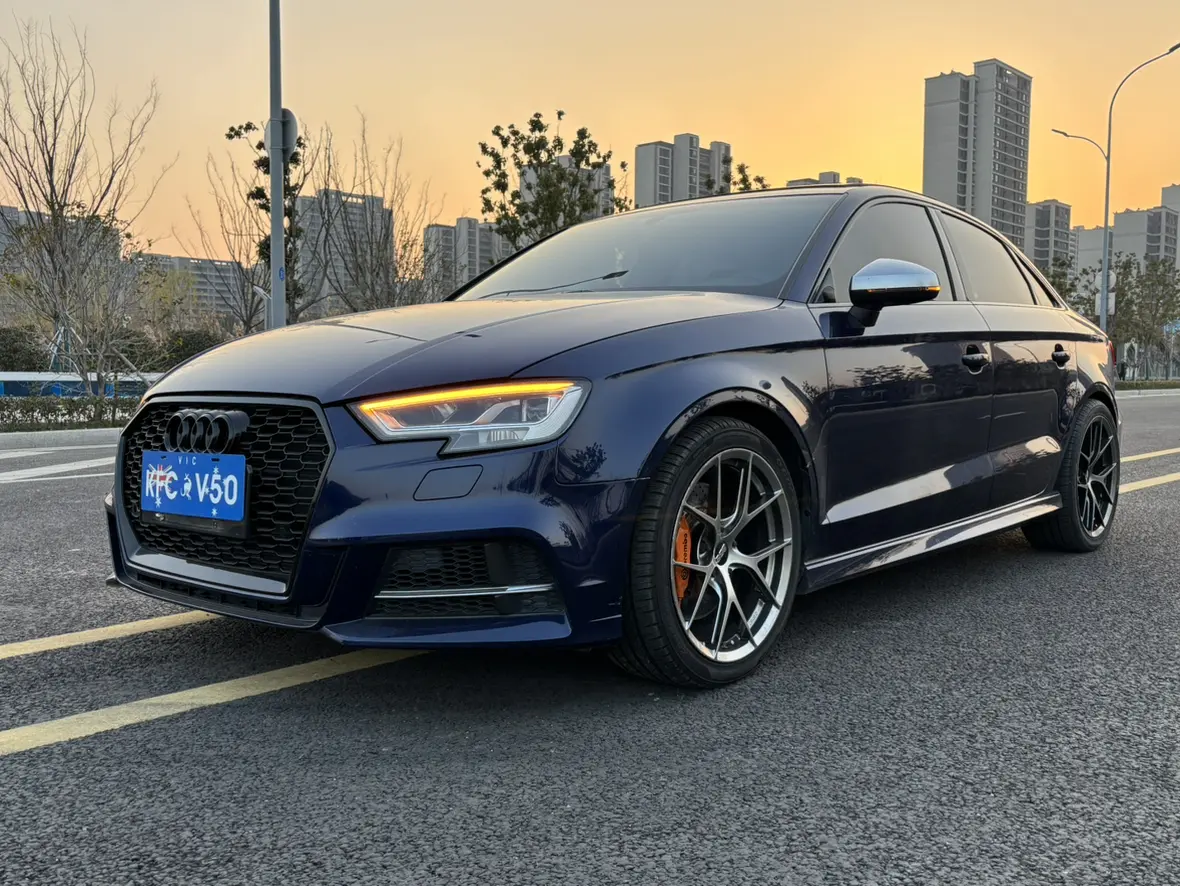 Audi S3  из Китая