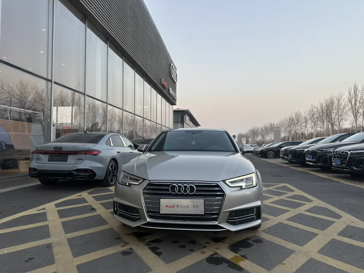 Audi A4L  из Китая